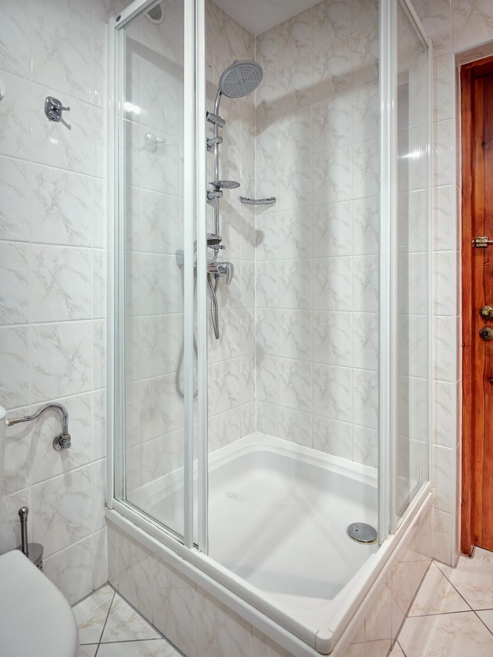 Shower, Bathroom, towels