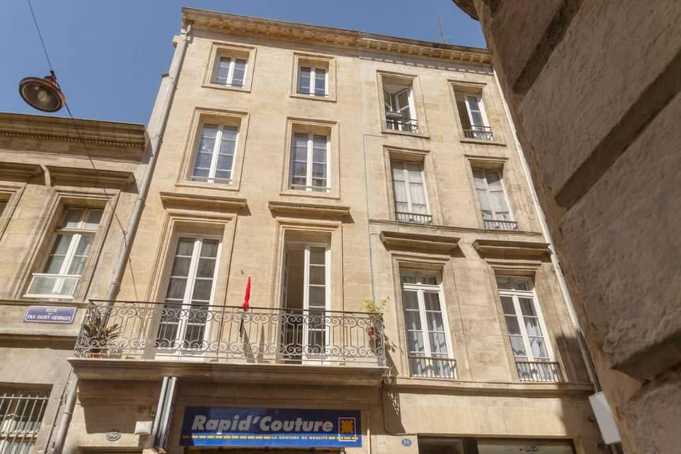 Logement de charme - Saint Pierre - Cœur historique Bordeaux Apartment in Bordeaux