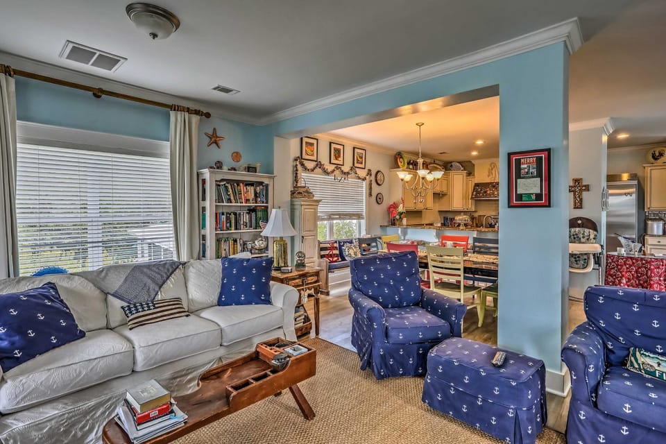 Family Beach Home; Walk to N Litchfield Beach House in South Carolina