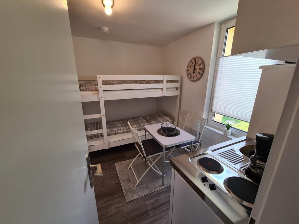 Seating area, Bedroom