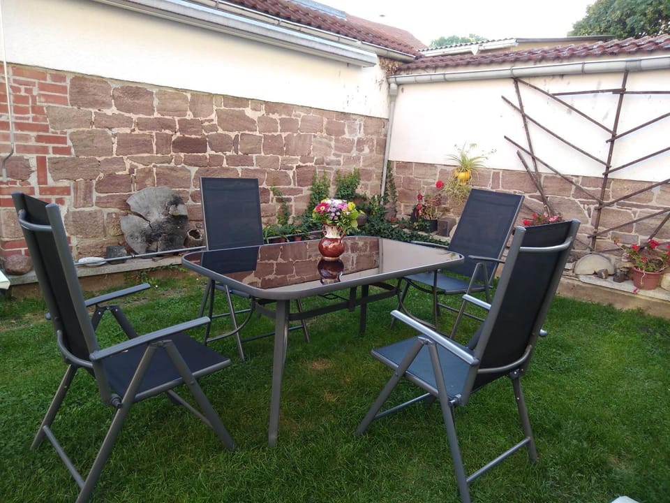 Patio, Garden, Seating area