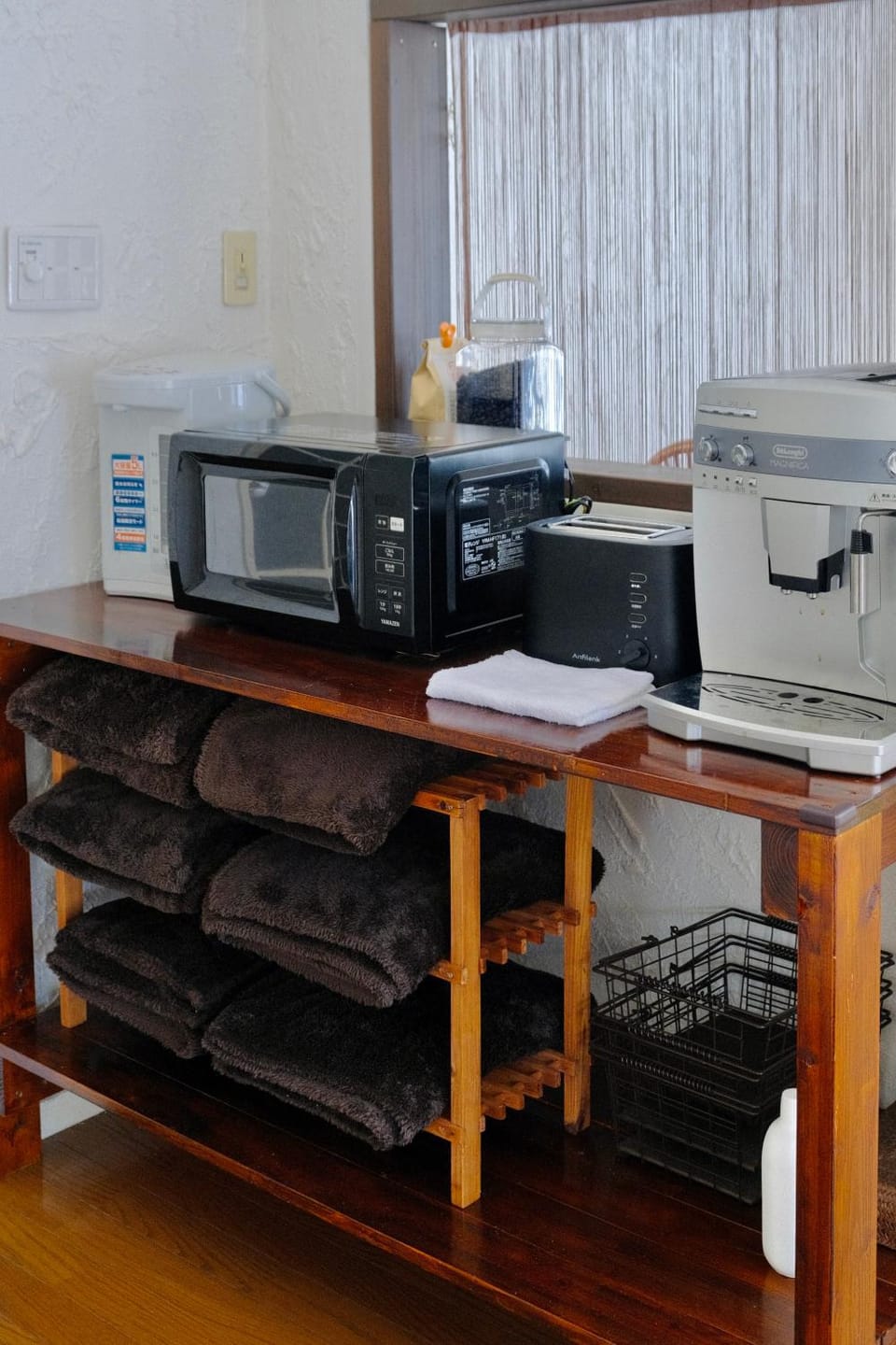 Restaurant/places to eat, Coffee/tea facilities
