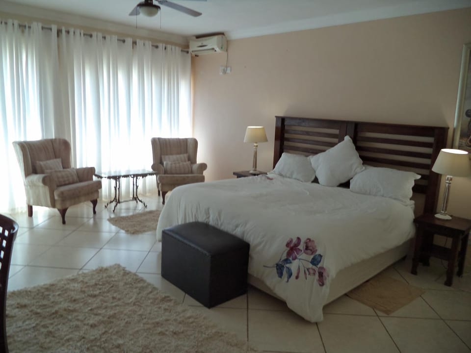Shower, Toilet, Bathroom, TV and multimedia, Coffee/tea facilities, Balcony/Terrace, Kitchen or kitchenette, Garden view, Street view