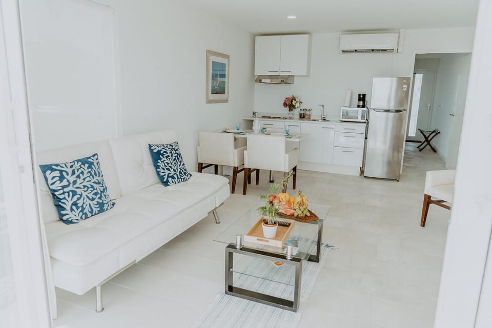Beachfront Bella Horizonte 4 Apartment in Savaneta