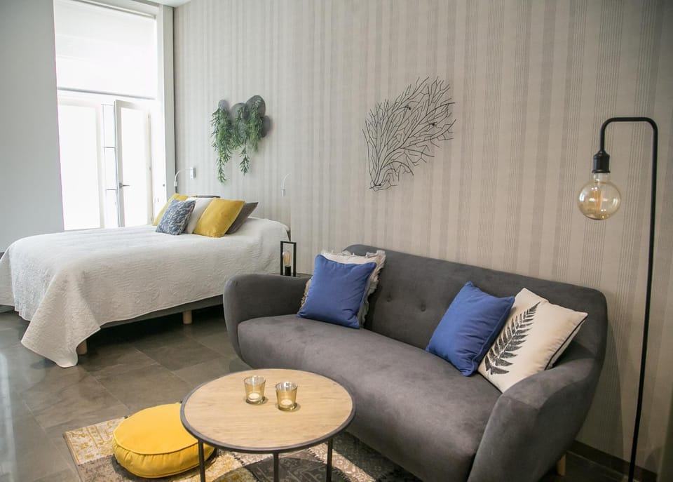 Casa Chinitas Holiday Homes Apartment in Malaga