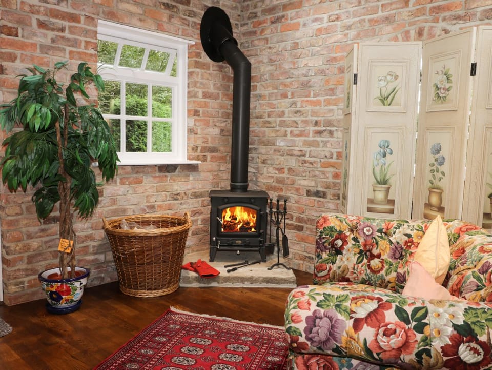 Ash Tree Lodge House in England