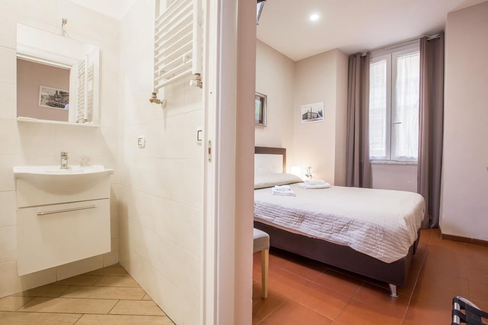 Azzurra Rooms Bed and Breakfast in Rome