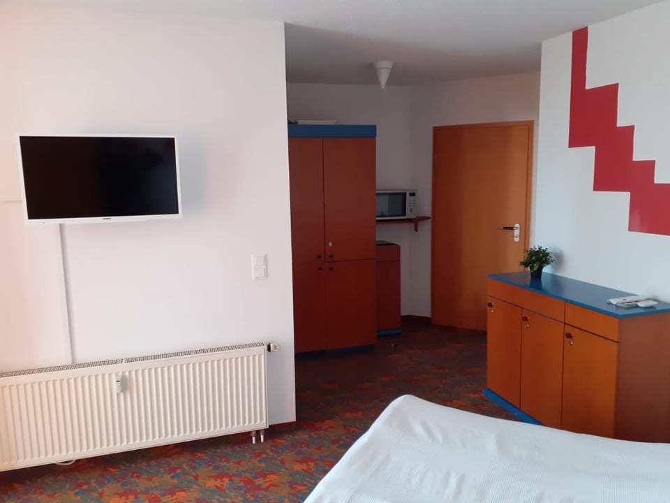 TV and multimedia
