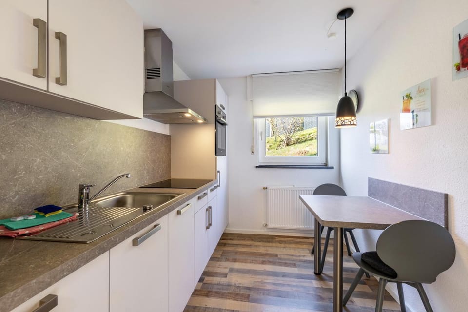 Kitchen or kitchenette, Living room