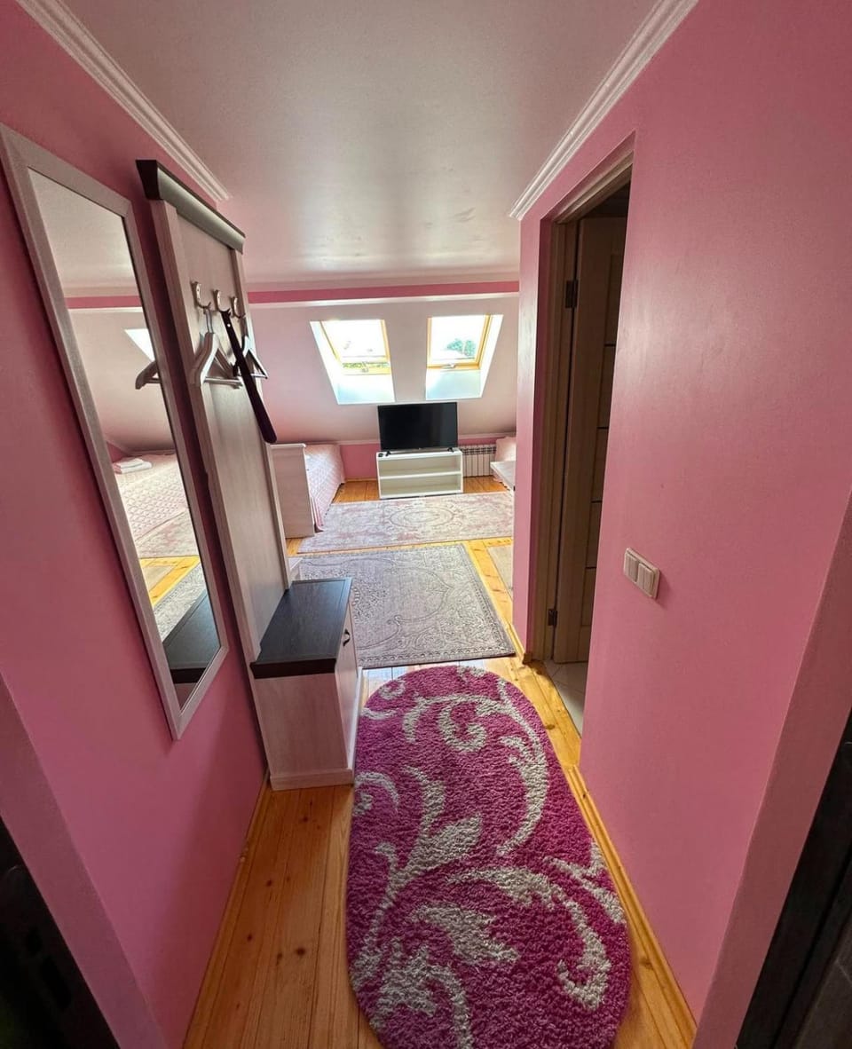 Bed, Photo of the whole room, wardrobe