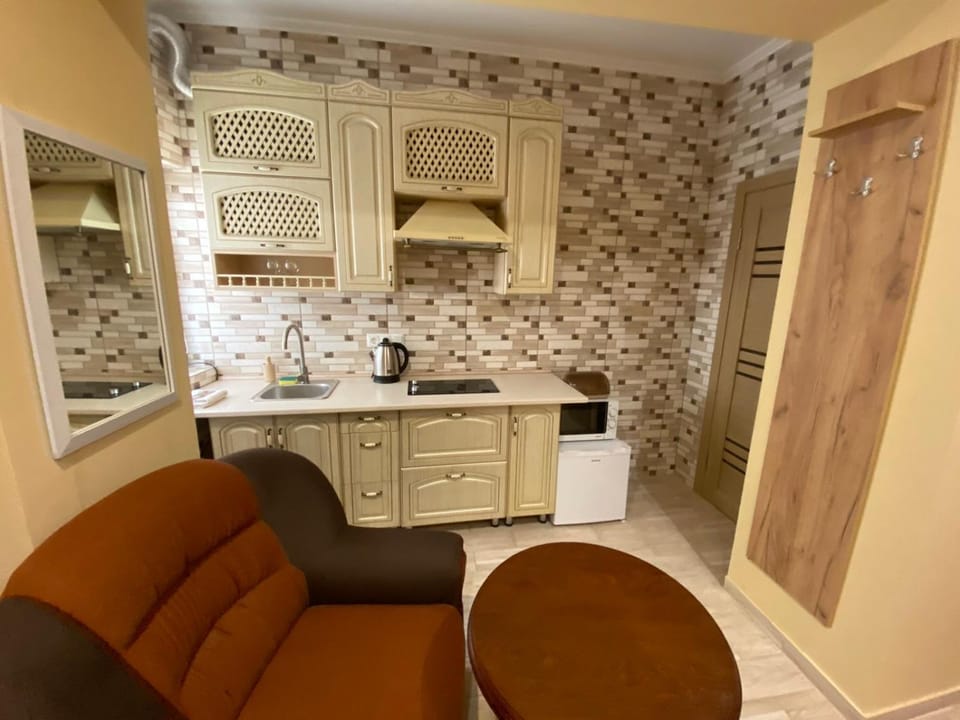 Kitchen or kitchenette, pet friendly, stove
