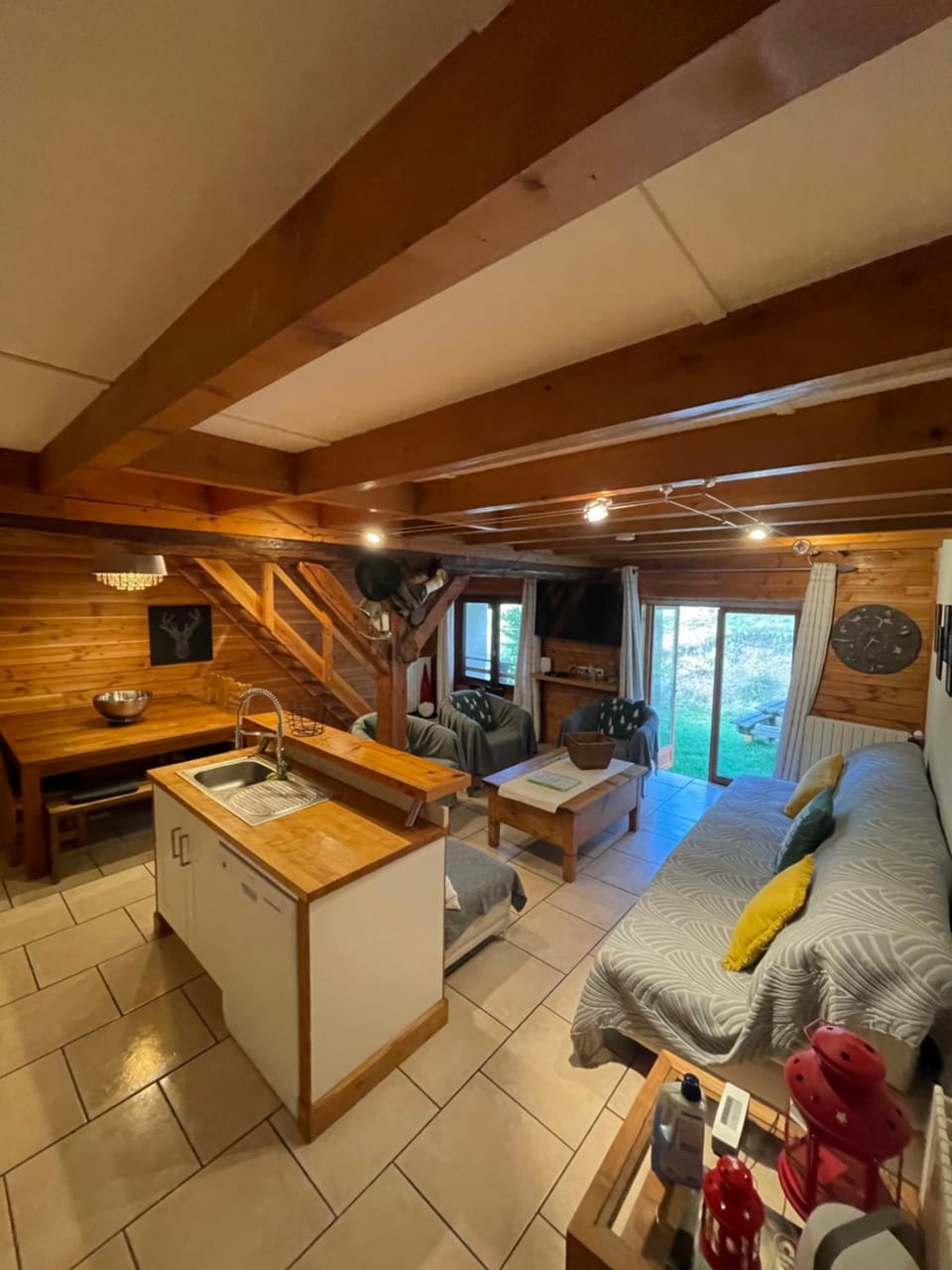 Le CHAL HEUREUX bel appartement dans vieille ferme de montagne rénovée Apartment in Provence-Alpes-Côte d'Azur