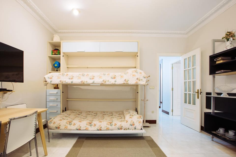 APARTAMENTO CENTRICO JUNTO ESTACION TREN Y AUTOBUS Apartment in San Sebastian