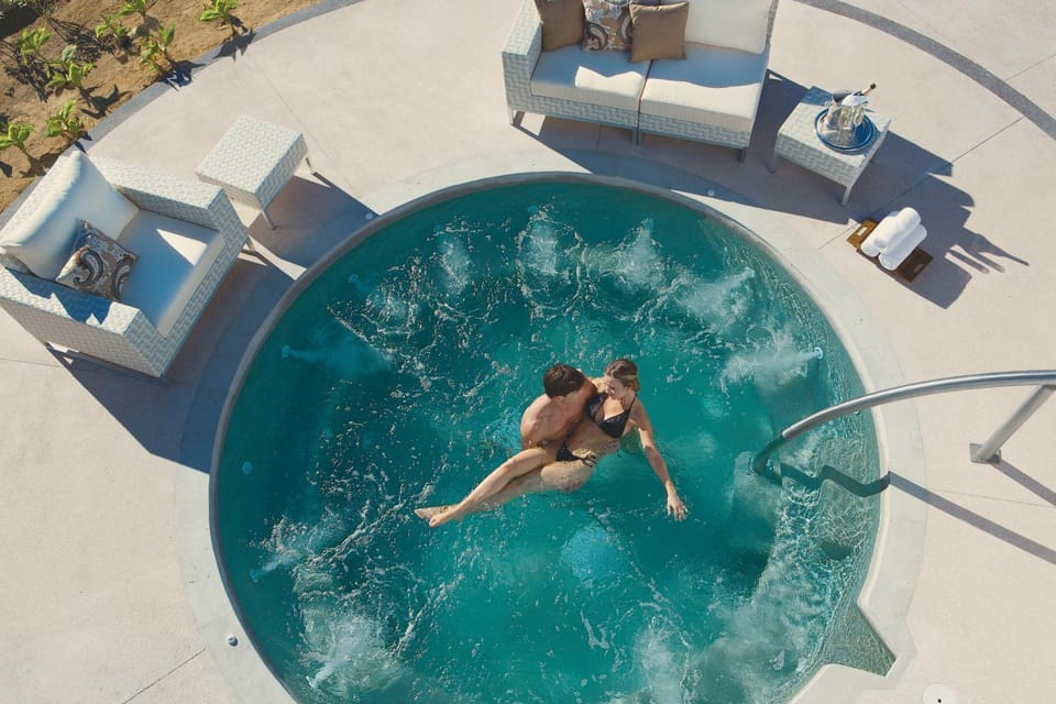 Hot Tub, Hot Tub