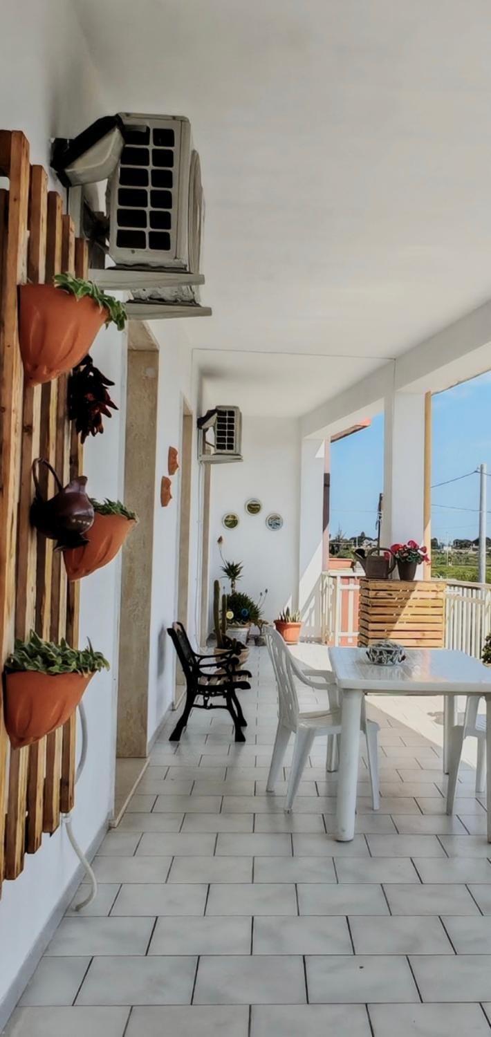 Rosanera&Linus House in Manduria