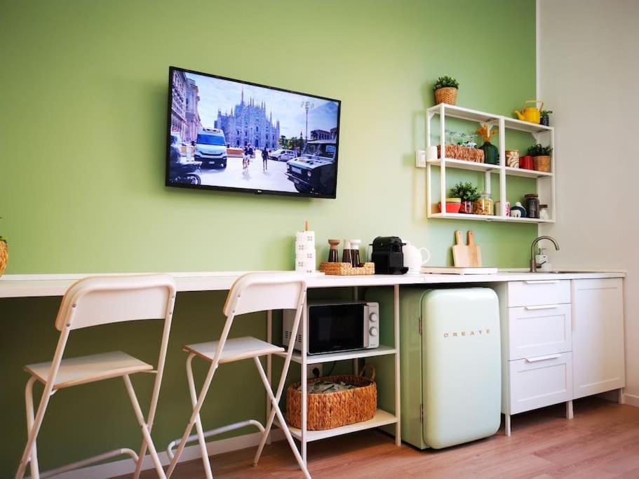 Studio Verde - 2 passi dalla metro - AC Apartment in Milan