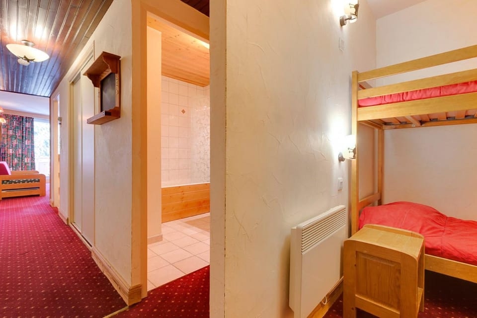 bunk bed