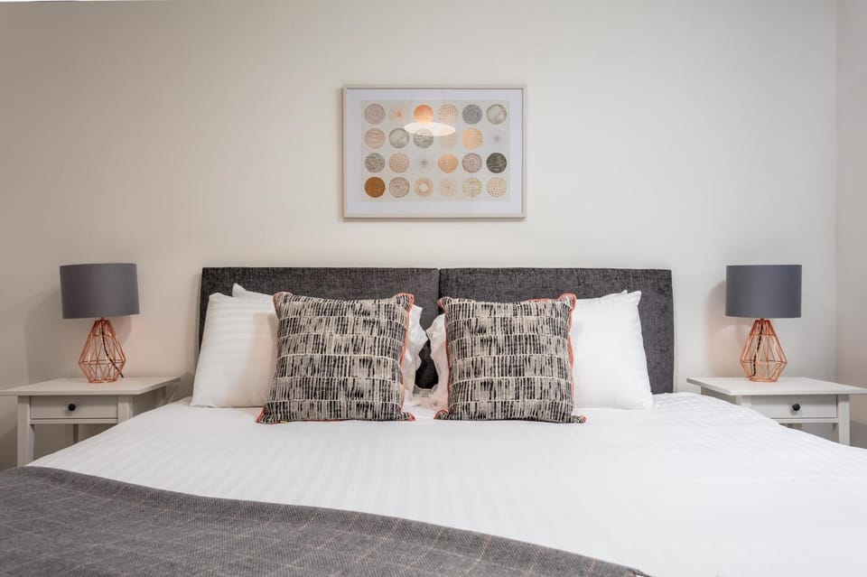 Walker Suite No73 - Donnini Apartments Apartment in Kilmarnock