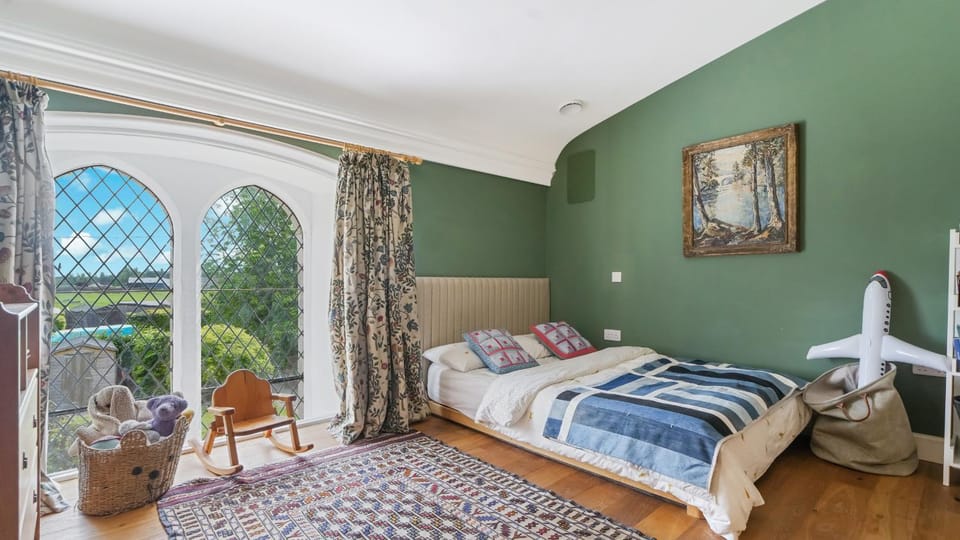 The Auld Kirk & Spa Apartment in Scotland