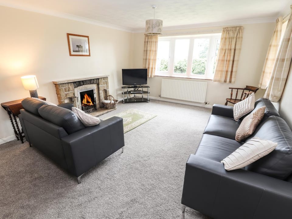 Sandmartins House in Wales