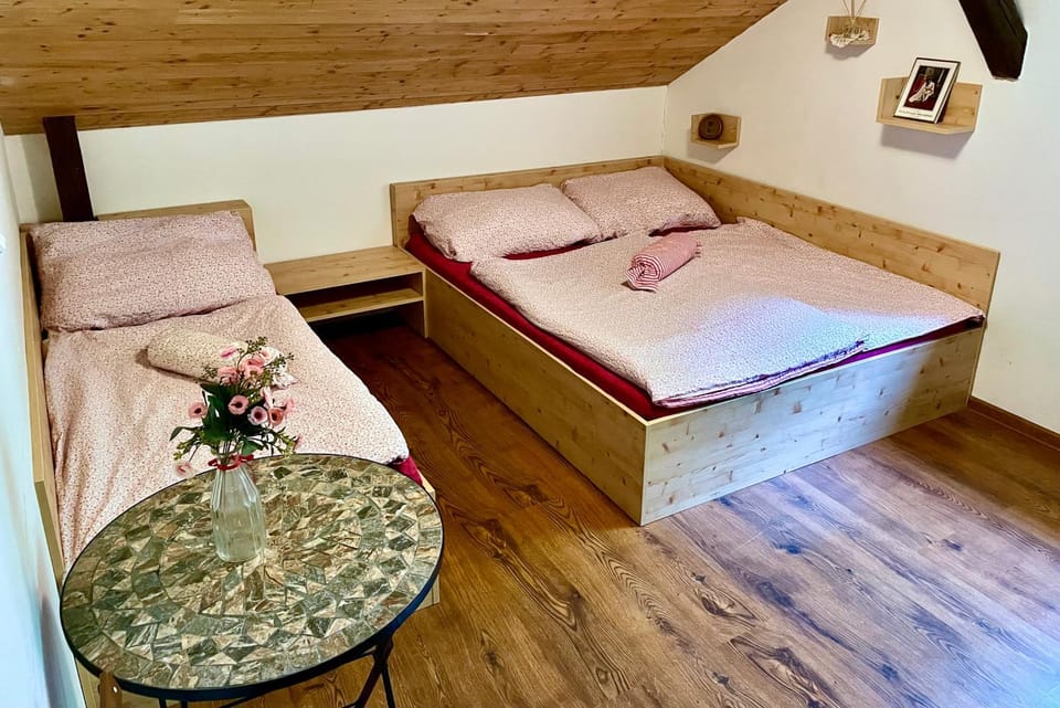 VLADIMÍR, rekreační středisko Farm Stay in Czechia