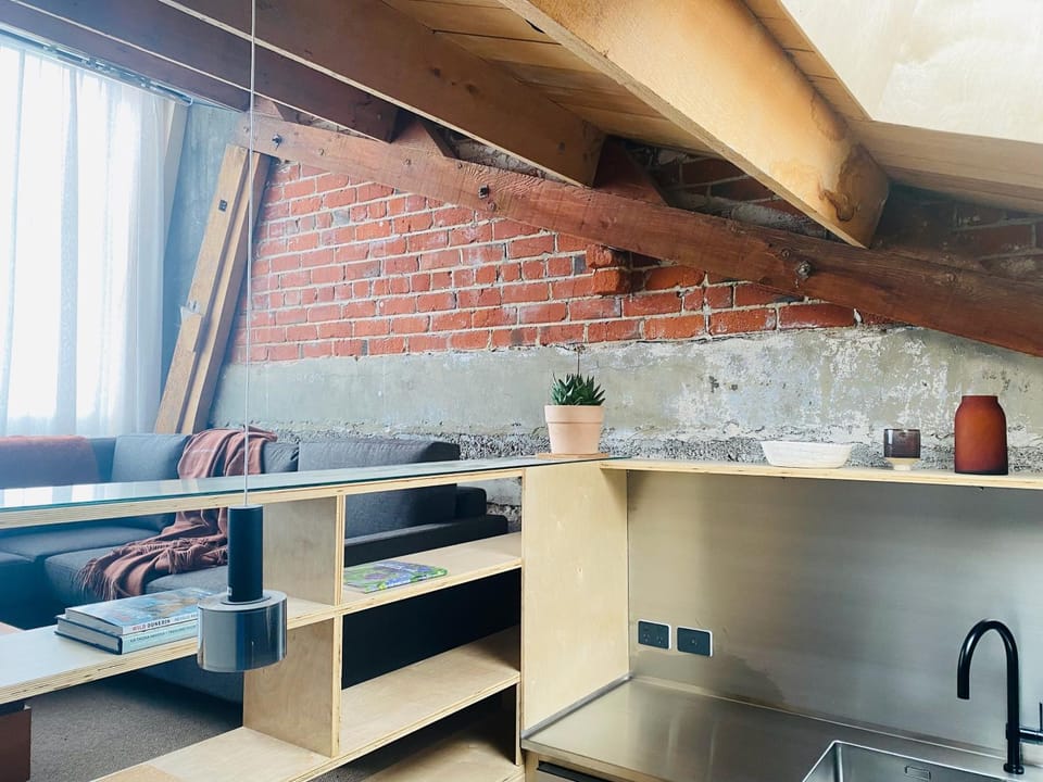 Kitchen or kitchenette