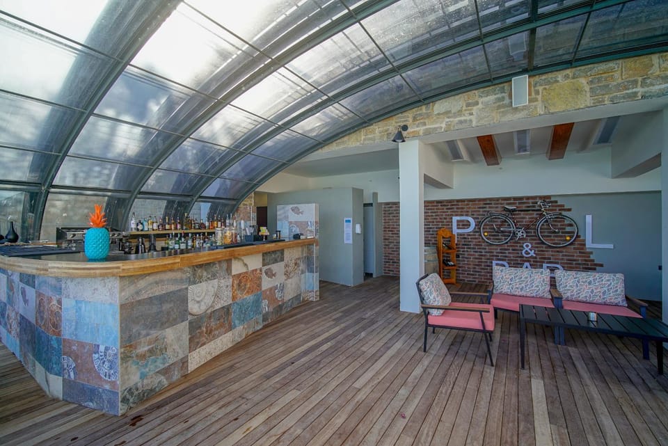 Lounge or bar, Swimming pool