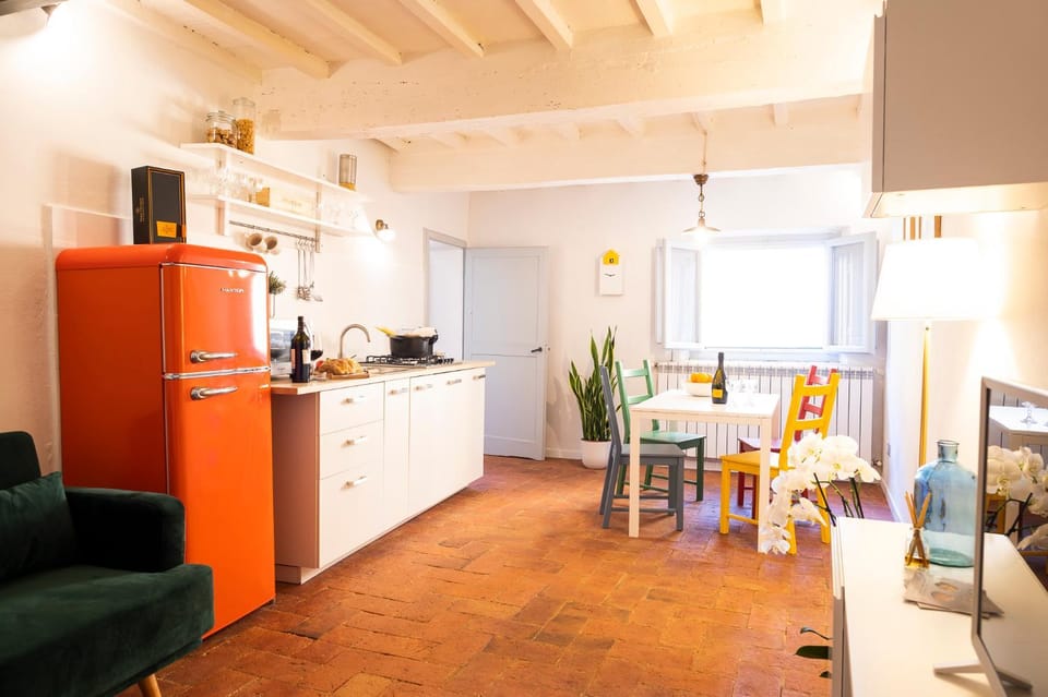Kitchen or kitchenette, Living room, Dining area