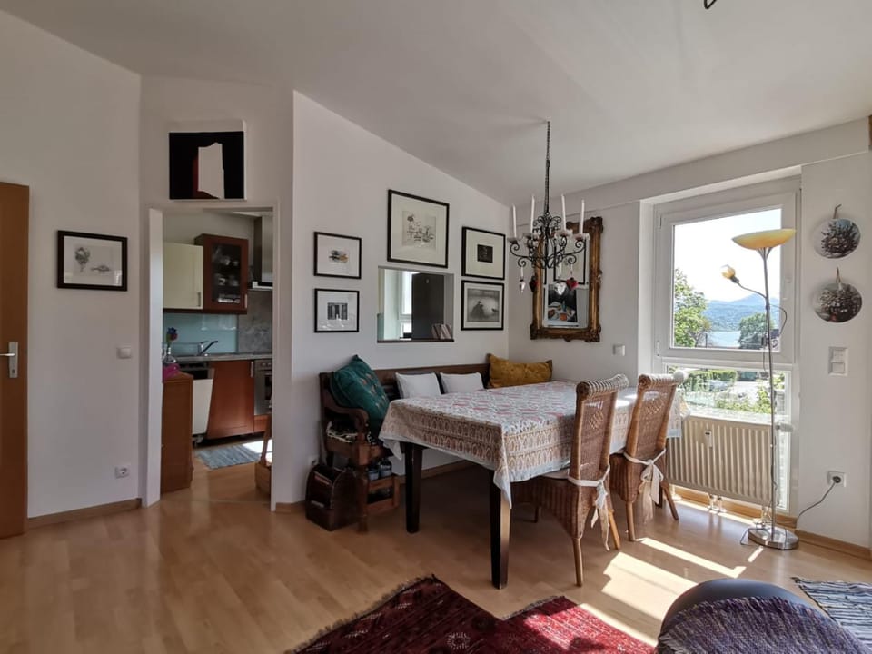 SUNNY AND LAKE Wörthersee 140m Apartment in Klagenfurt