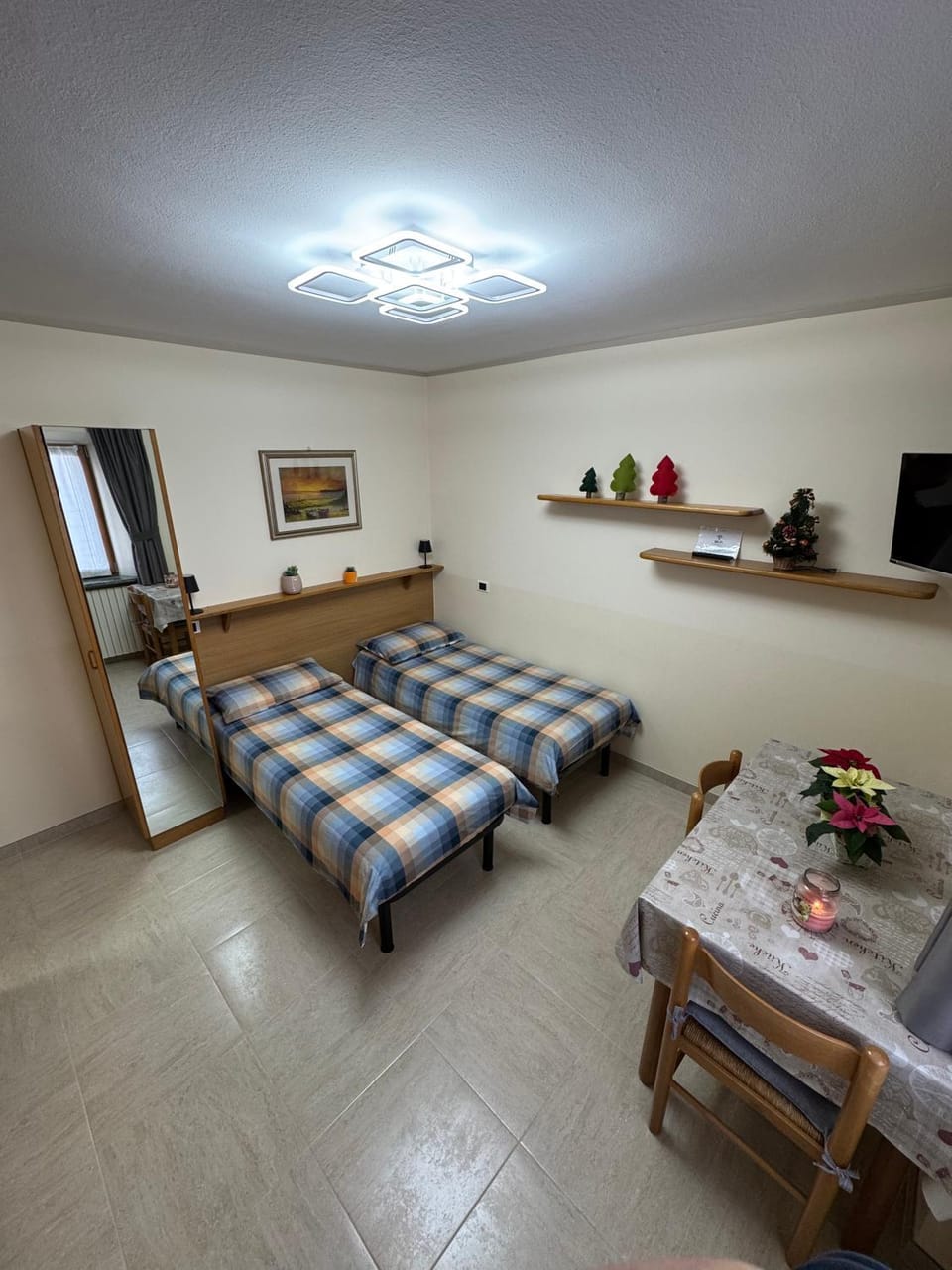 Bed, Living room, Seating area, Bedroom