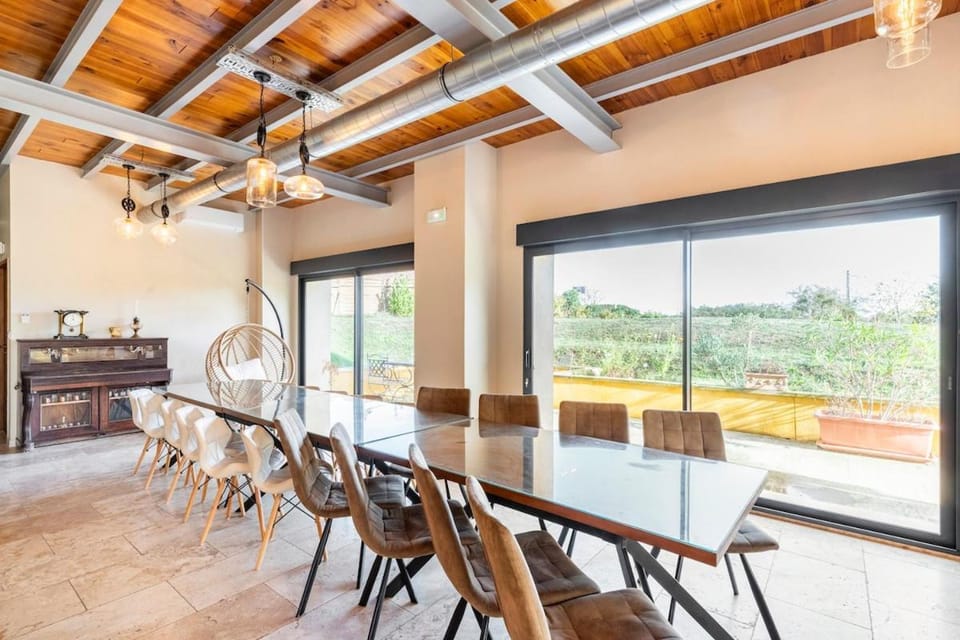 Domaine des Jammetous - Hotel and Yoga Retreat Center Bed and Breakfast in Occitanie