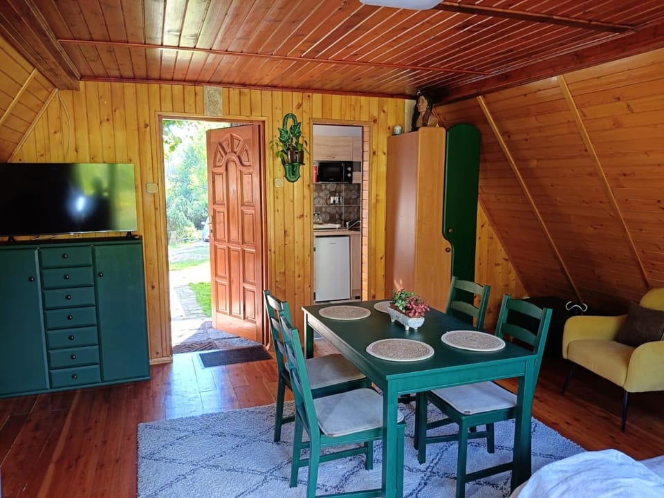 Domek nad stawami Apartment in Lower Silesian Voivodeship