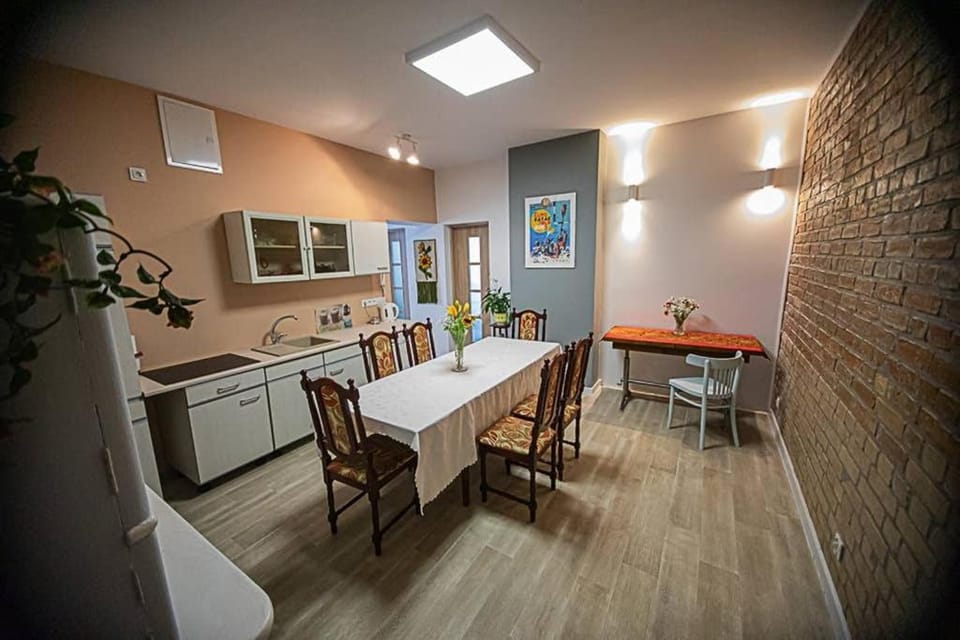Apartament Rynek, Bezpłatny Parking, Faktury VAT Apartment in Lower Silesian Voivodeship
