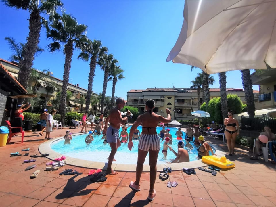 Swimming pool