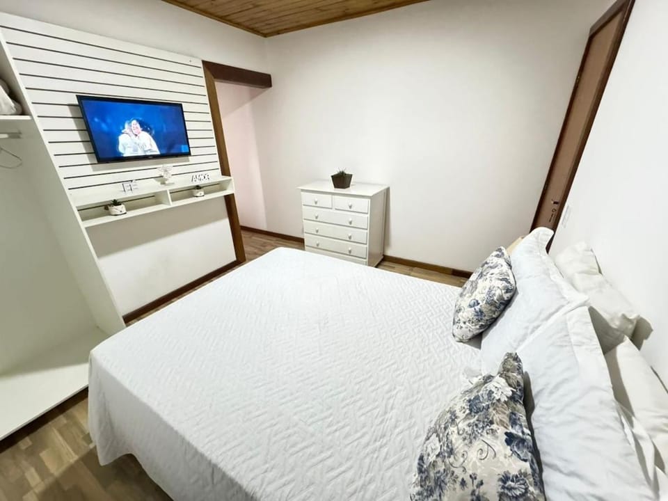 Apartamento Nuvem 15 min centrinho by HospedaHost Apartment in Campos do Jordão