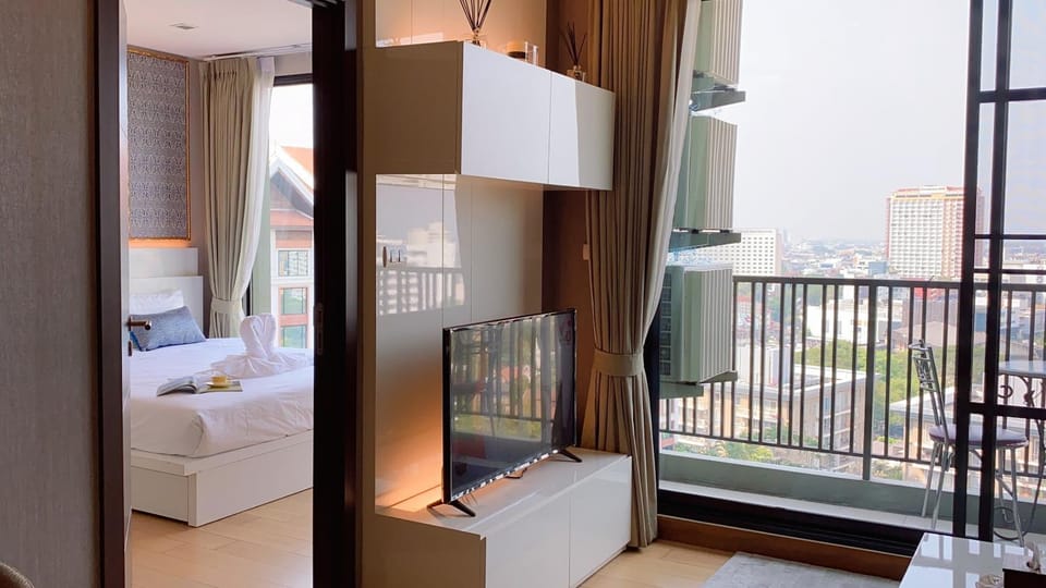 luxury high floor loft pool condo with 2 bedrooms Apartment in Chiang Mai