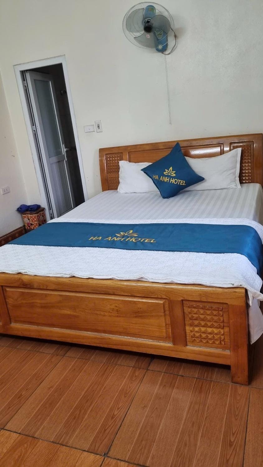Nhà nghỉ hà anh 2 nội bài Hotel in Laos