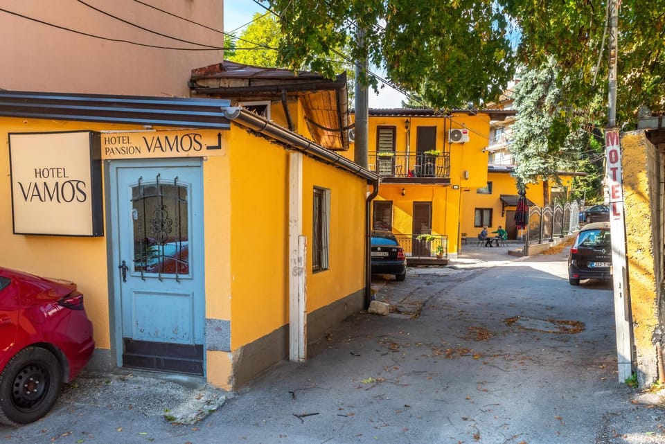 Property building, Patio, Parking