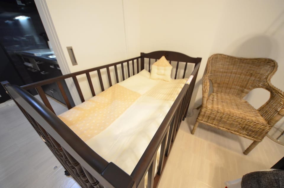 cot