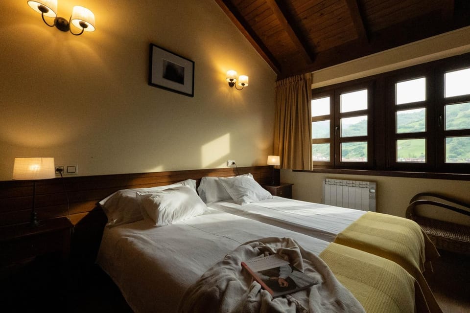 Bed, Mountain view, Area and facilities
