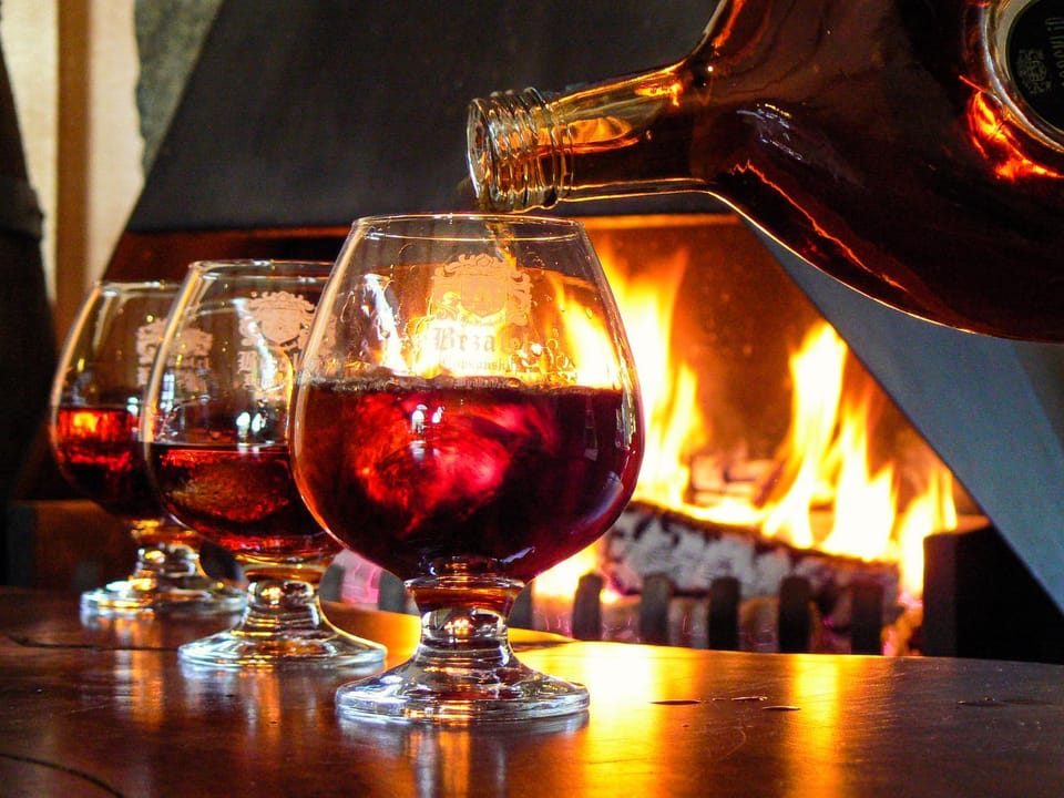 Activities, Lounge or bar, Alcoholic drinks