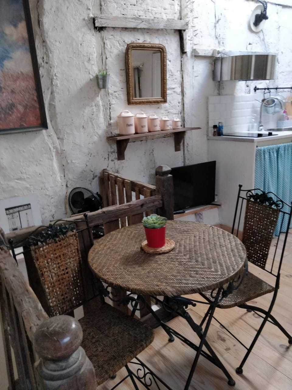 T1 bis mansardé, clim, 3eme étage sans ascenseur Apartment in Occitanie