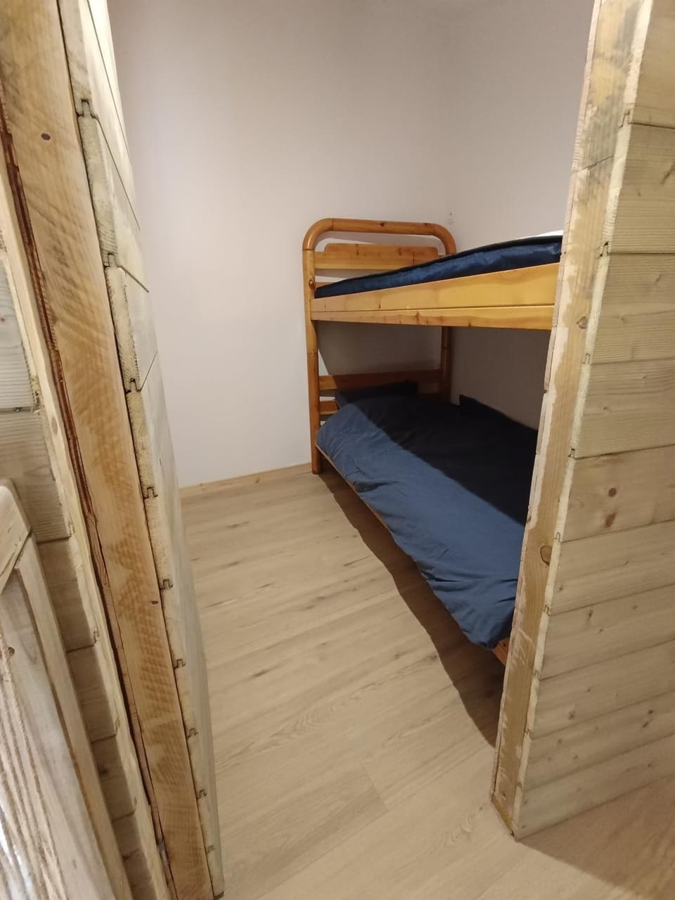 Bed, Bedroom, bunk bed