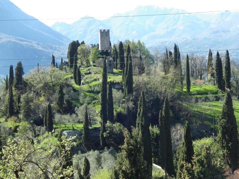 Nearby landmark, Natural landscape