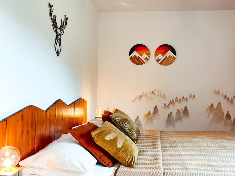 Other, Bedroom, Mountain view