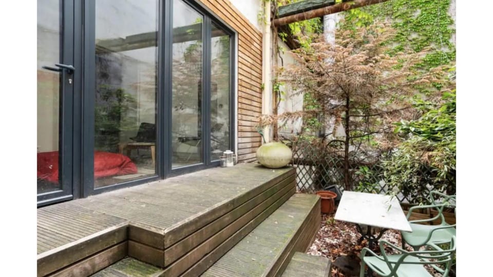Parisian Apartment With Terrace in Saint Michel-Notre Dame Apartment in Paris