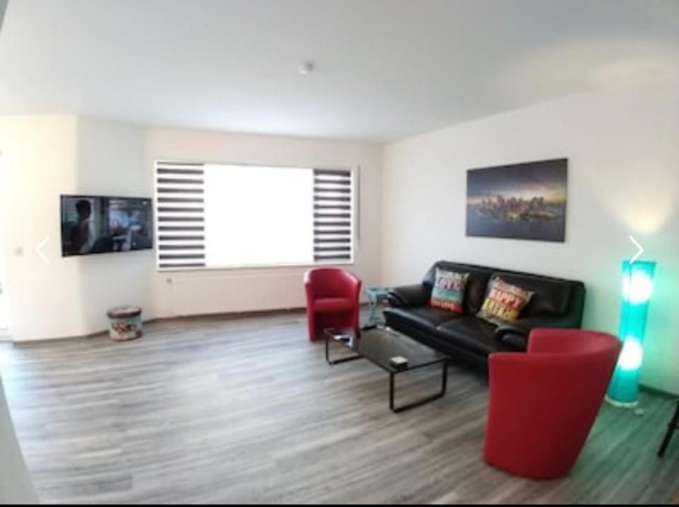 EXKLUSIVE Ferienwohnung mit Terasse und Garten in Einbeck, Zentrum! NEU!! Apartment in Lower Saxony, Germany