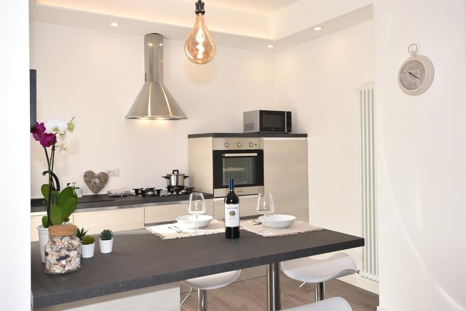 LE PETIT BONHEUR Apartment in Como