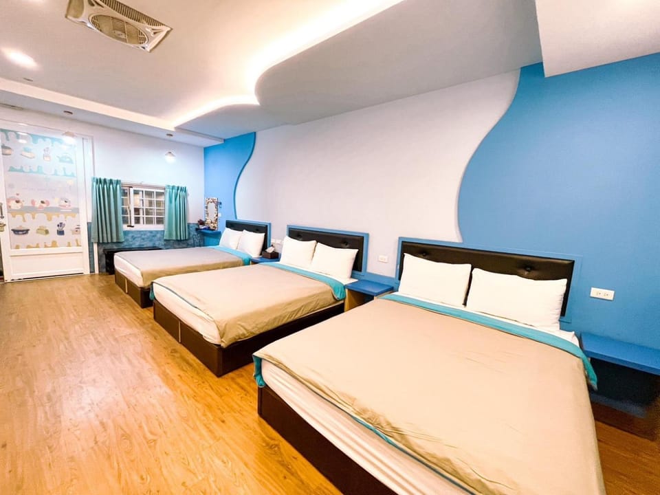 Bed, Photo of the whole room, Bedroom, air conditioner