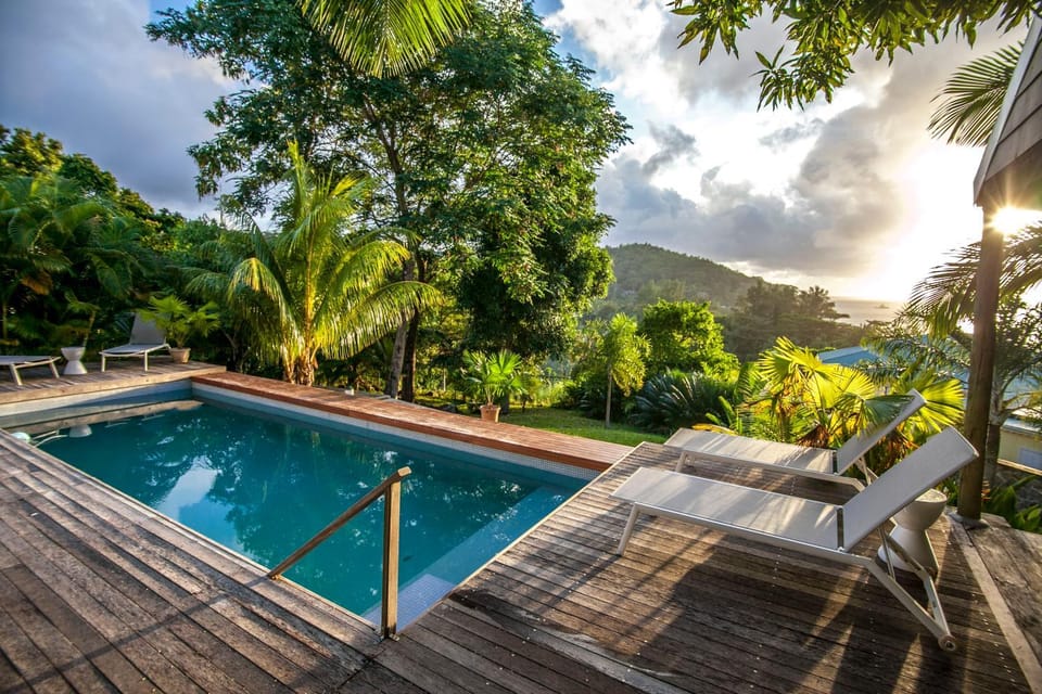 View (from property/room), Balcony/Terrace, Pool view, Sea view, Sea view, Swimming pool, Swimming pool, Sunset